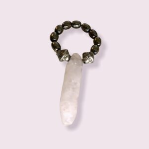 ROSE QUARTZ STRETCH RING